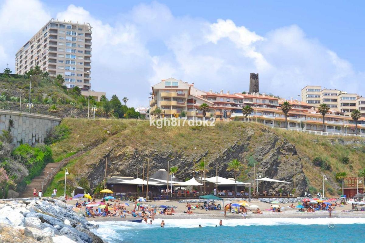 Beach And Pool Holidays At The Grand Coloso Benalmádena Eksteriør billede